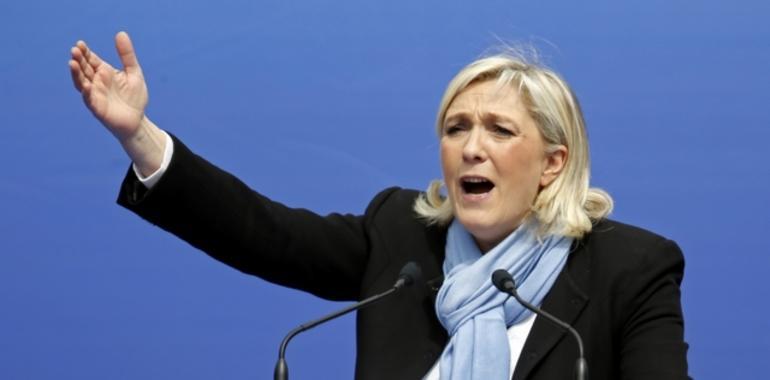Marine le Pen busca ultraderechistes n’España
