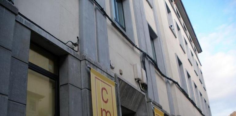 Padres, docentes y alumnos de la Escuela de la Música de Mieres crean una plataforma para evitar el cierre