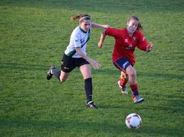 El Oviedo Moderno finaliza en última posición el Trofeo de Fútbol Femenino