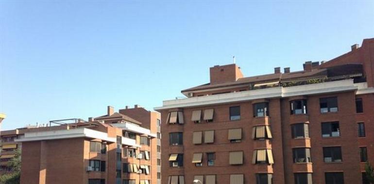 Las hipotecas de vivienda caen menos en Asturias que en el resto de España