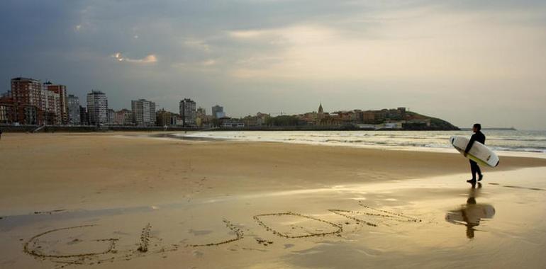 Las playas urbanas de Gijón renuevan la certificación Ecoplayas
