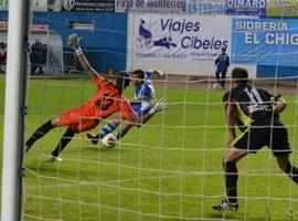 El Real Avilés sale del \bache\