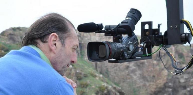 Enrique Castro Quini presenta su película en Castropol 