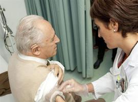 Sanidad renueva su llamamiento a los grupos de riesgo para vacunarse contra la gripe