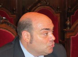 Caunedo pide apoyos para convertir Oviedo en referente del turismo religioso