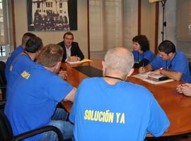 Iniciatives nel Parlamentu pa qu\Hunosa pague a los subcontrataos y recolocalos