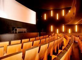 Tildan de \"cosmopaleto\" a Nacho Carballo por castellanizar secciones del Festival de Cine