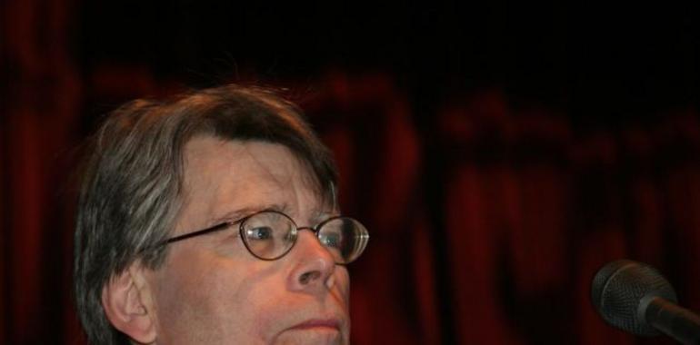 Stephen King torna a los sos oríxenes lliterarios