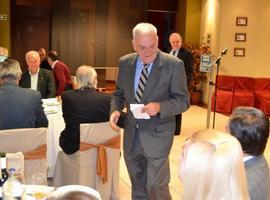 Rafael González Crespo honra la cocina de las abuelas en Siero