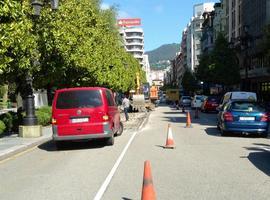 Cortes de tráfico en la calle Uría de Oviedo 