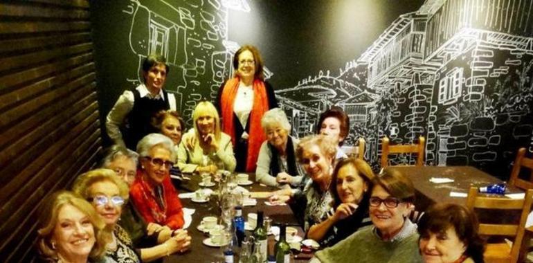 La Cofradía Doña Gontrodo en el Yantar de Lola