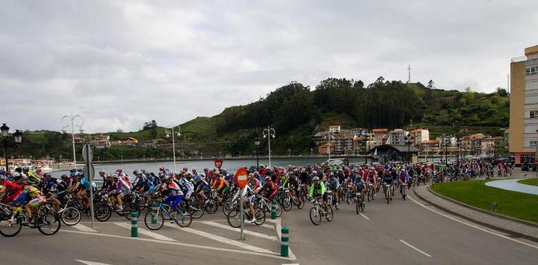 La Bikemaratón Montes del Sella, sobre mil ruedas