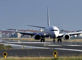 Despegó el primer vuelo a Roma desde Hondarribia 