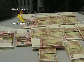 Detenida una pareja de ovetenses que actuaban como “pasadores” de moneda falsa 