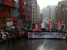 Miles de asturianos en Avilés contra los recortes en sanidad, educación, pensiones y libertades