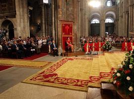 El presidente de la Xunta, Alberto Núñez Feijóo, asistió al acto de Ofrenda Nacional al Apóstol Santiago 