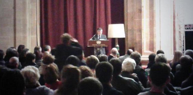 ASATA entrega su premio anual a COMEFA y su insignia de oro a Agustín González Prado