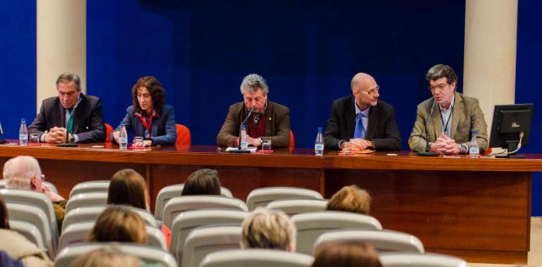 El II Congreso de Escritores Noveles recuerda en su apertura a Sampedro y Mandela