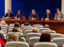 El II Congreso de Escritores Noveles recuerda en su apertura a Sampedro y Mandela