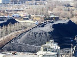 HUNOSA en la ruina Ya debe seis vales de carbón a los beneficiarios