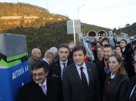 La ministra pone en servicio los 9\3 km del tramo Otur Villapedre en la Autovía del Cantábrico