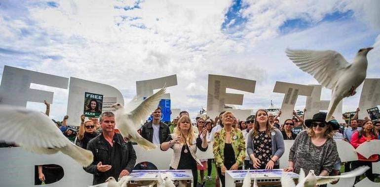 Se confirma la amnistía en Rusia para los 30 greenpeace del Ártico