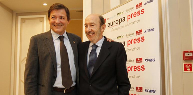 Rubalcaba defiende no reformar la ley electoral en Asturias