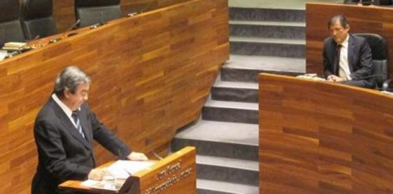 Cascos dice que el rechazo de las cuentas anuncia "el fin de ciclo de la hegemonía de los socialistas"