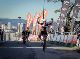 Nuño y Lastra vencen en Gijón 