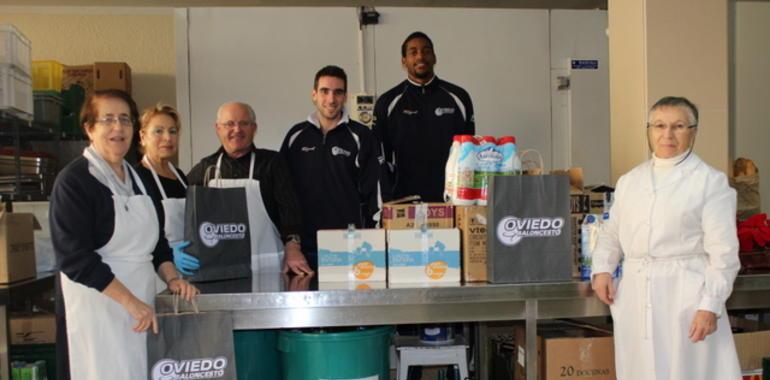 El Oviedo Baloncesto solidaridario con la Cocina Económica