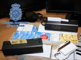 Detenidos españoles de una red de hackers que extrajo más de 60 M en cajeros de todo el mundo
