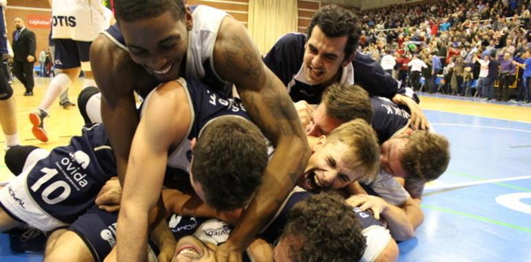 El Oviedo Baloncesto cierra el año invicto en Pumarín 