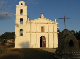 Recuperan patrimonio cultural de Guerrero tras huracán Manuel