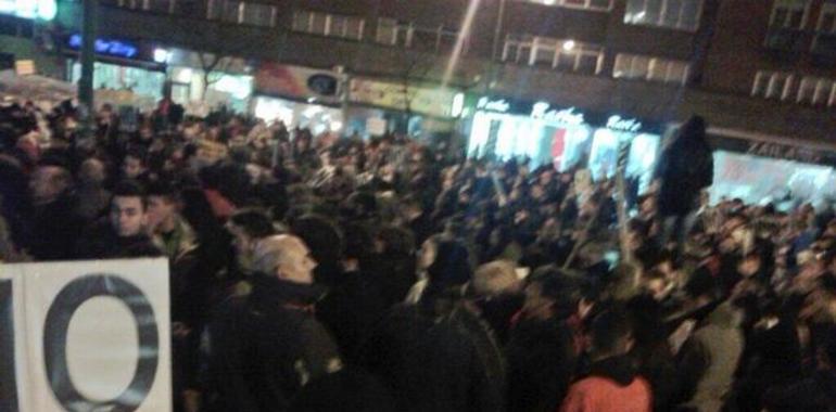 Gamonal gana la primera batalla y el alcalde para las obras