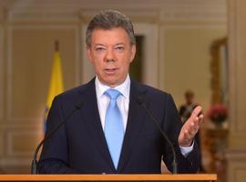 \"La Paz se hace con los enemigos en La Habana y también con la inversión social\": Presidente Santos