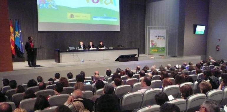 Los retos de la escuela rural, a debate en Gijón