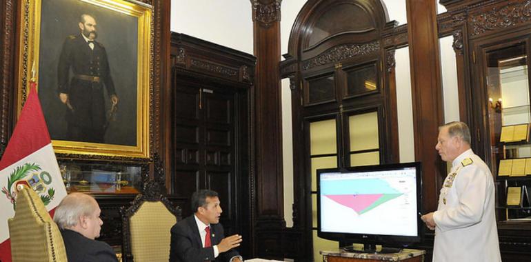 Humala ordena a la Marina de Guerra peruana estrenar sus nuevas aguas territoriales