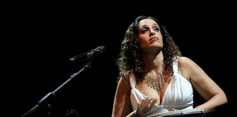 Noa renuncia al premiu de los autores israelíes