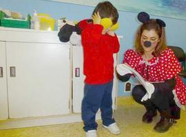 El ratoncito Pérez, nuevo especialista en Oncología Pediátrica del 12 de Octubre