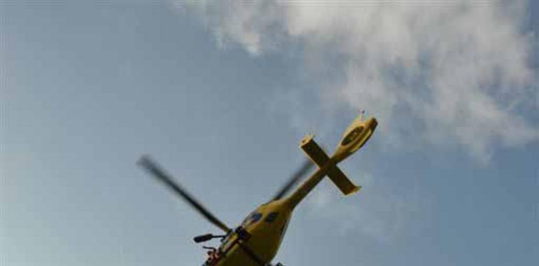 Rescatado en helicóptero un espeleólogo acampado en Picos,  con un pie quemado