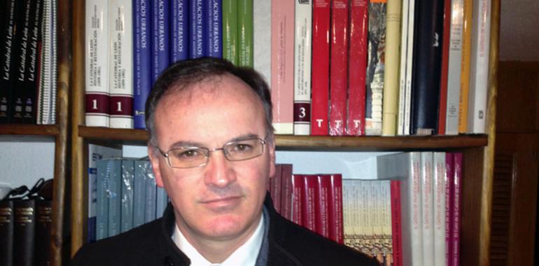 Premio Internacional de Ensayo Siglo XXI al profesor  Ignacio González-Varas