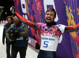 El ruso Alexander Tretiakov conquista oro olímpico en skeleton