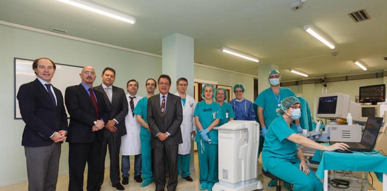 El Hospital Virtual Valdecilla incorpora un robot para entrenamiento en el tratamiento del cáncer