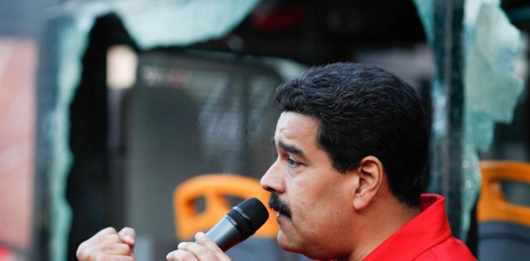 Venezuela niega que negocie autorizar bases aéreas de Rusia