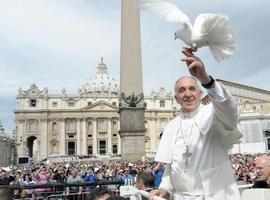 El papa Francisco es candidato al premio Nobel de la Paz  