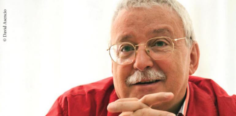 Joaquín Leguina protagoniza el primer acto público de Ciudadanos por Asturias