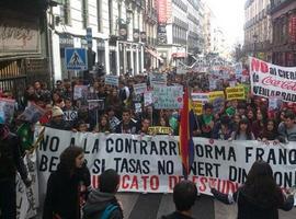 Decenas de miles de jóvenes en las calles claman por la dimisión de Wert, contra la LOMCE y el tasazo