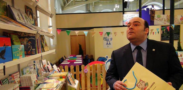 El Salón del Libro Infantil y Juvenil abre hasta el domingo en Trascorrales