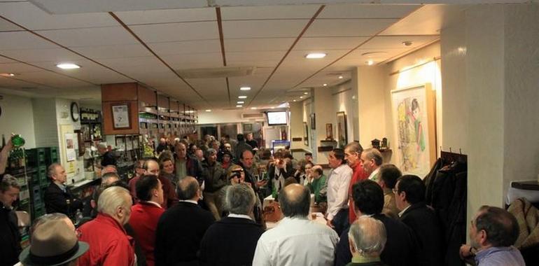 Coros, cantantes y asturianía a tope, esti jueves en La Gascona