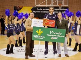 Víctor Pérez, premio Caja Rural al jugador más solidario 